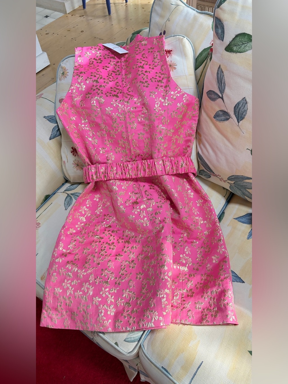 Lilly Pulitzer Tazie Hot Pink Dress with Gold Floral Accents💕💕 - Picture 7 of 9
